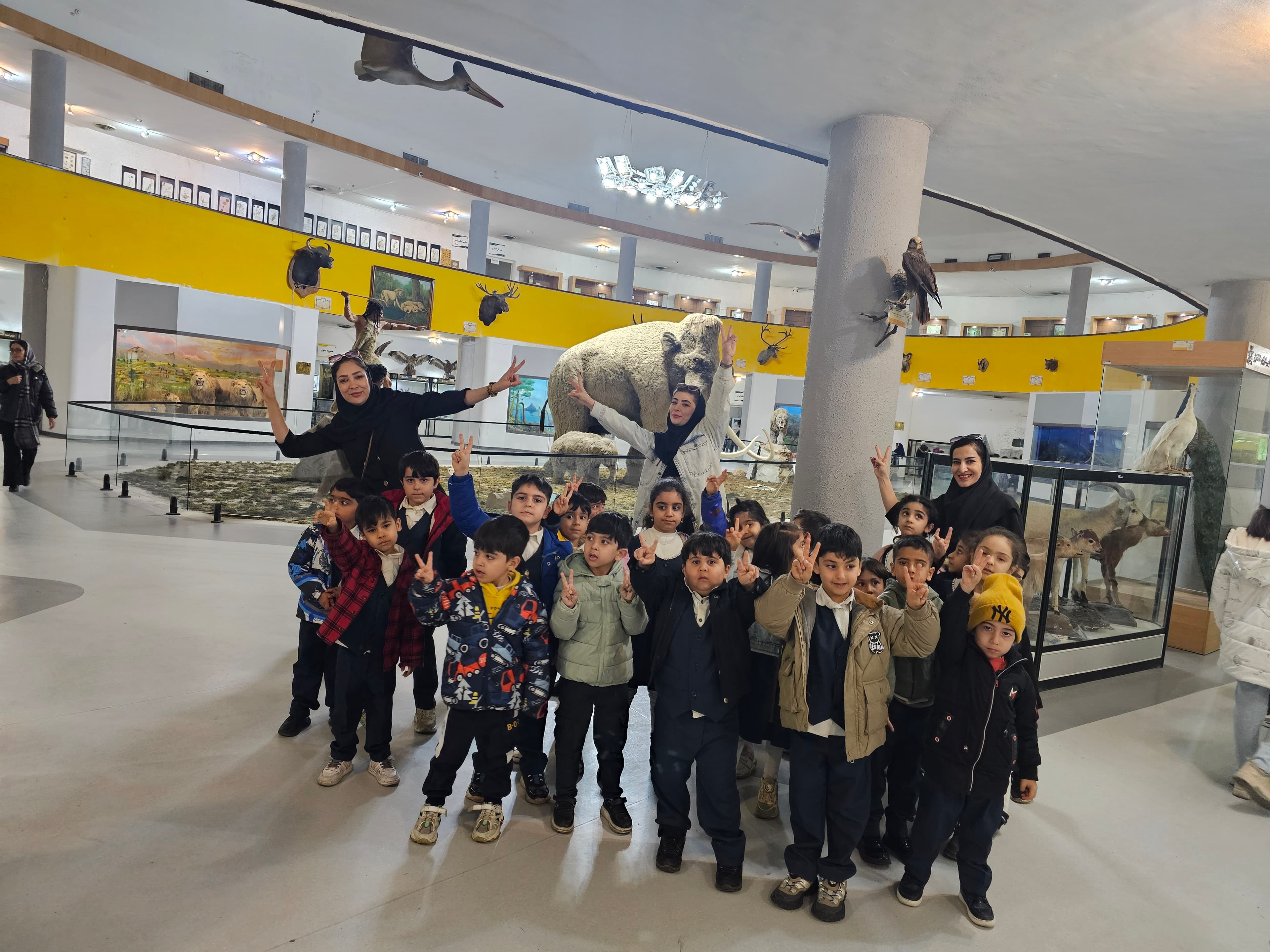 اردوی آموزشی موزه تاریخ طبیعی شیراز برای دانش‌آموزان