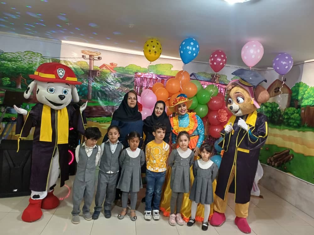 کودکستان و دبستان هوشمند غیردولتی رخشا